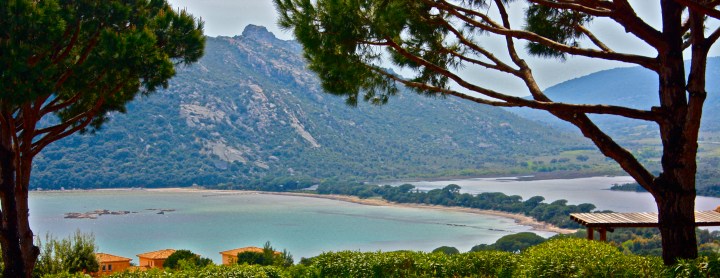 Playa de Santa Giulia vista desde nuestro hotel