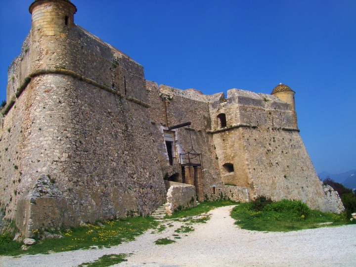 Fortificación del Mont Alban