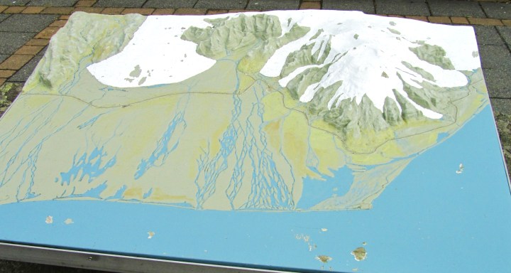 Maqueta con la situación del camping a los pies de Vatnajökull